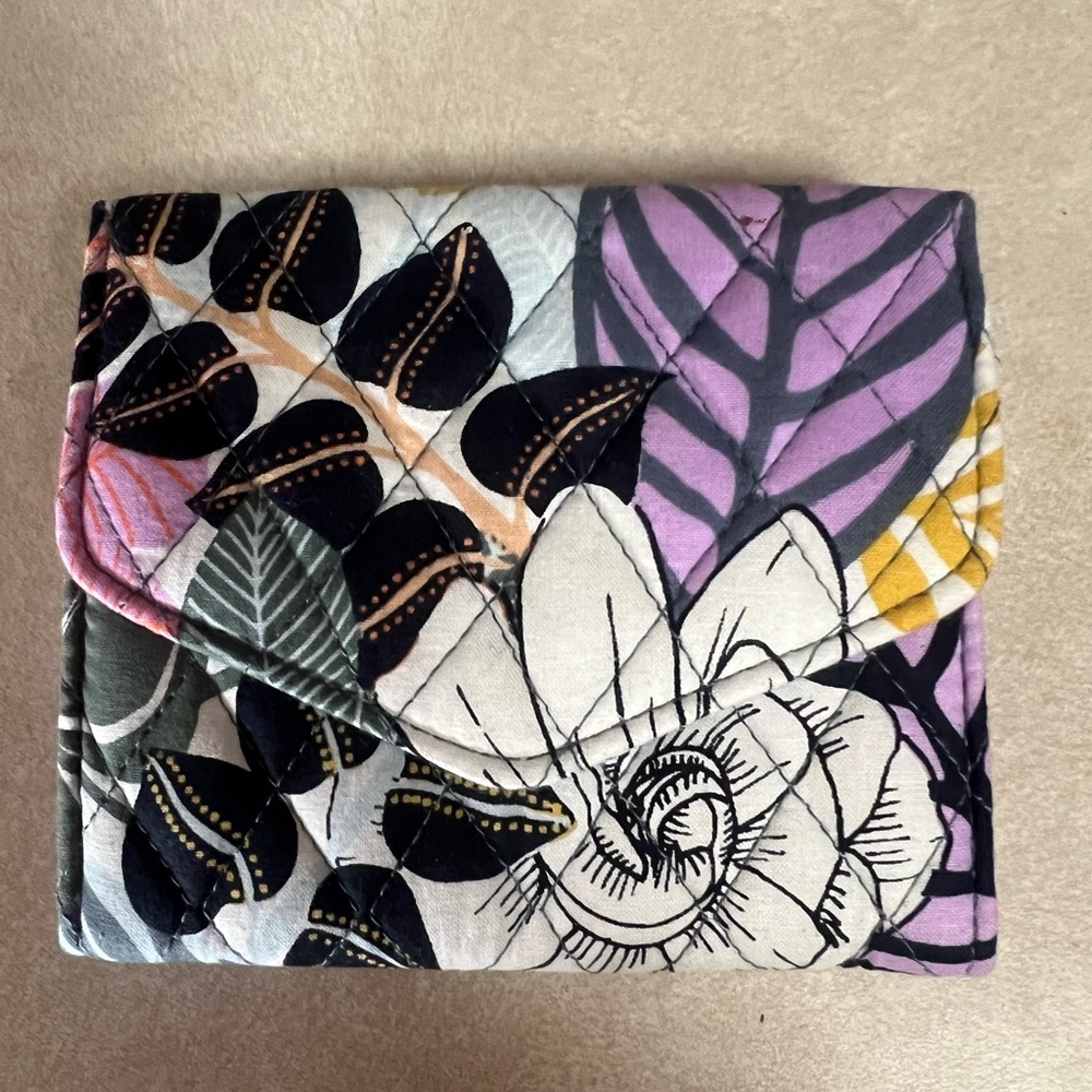 Vera Bradley wallet - new